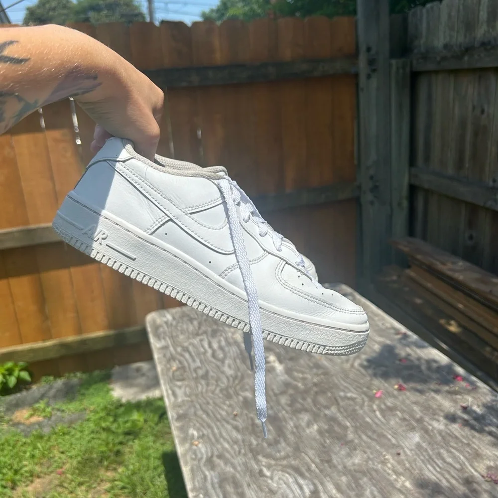 Air Force ones size 5.5 y white Nike air